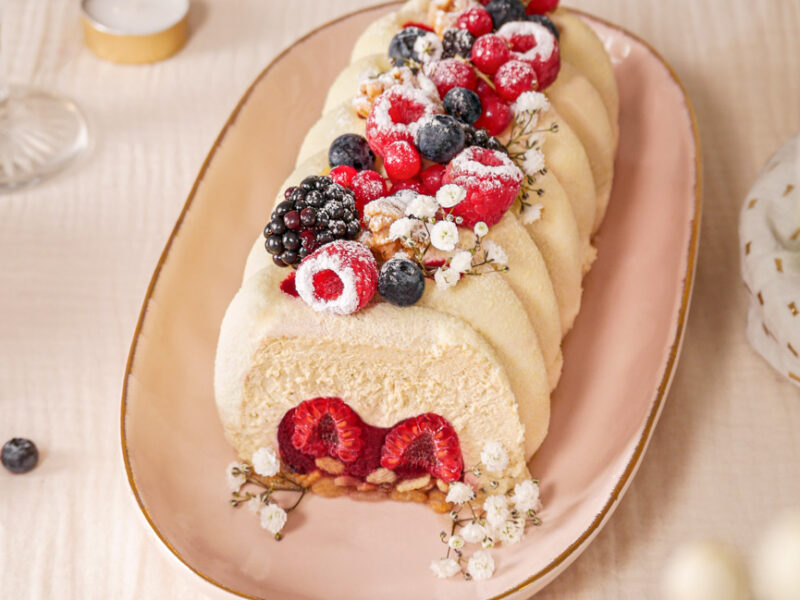 Recette bûche thé fleuri et fruits rouges