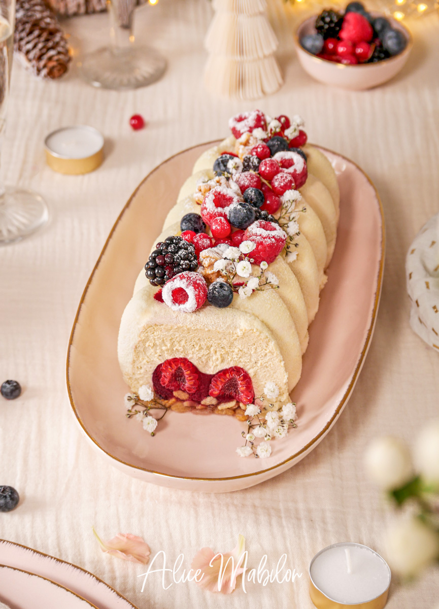 Recette bûche thé fleuri et fruits rouges